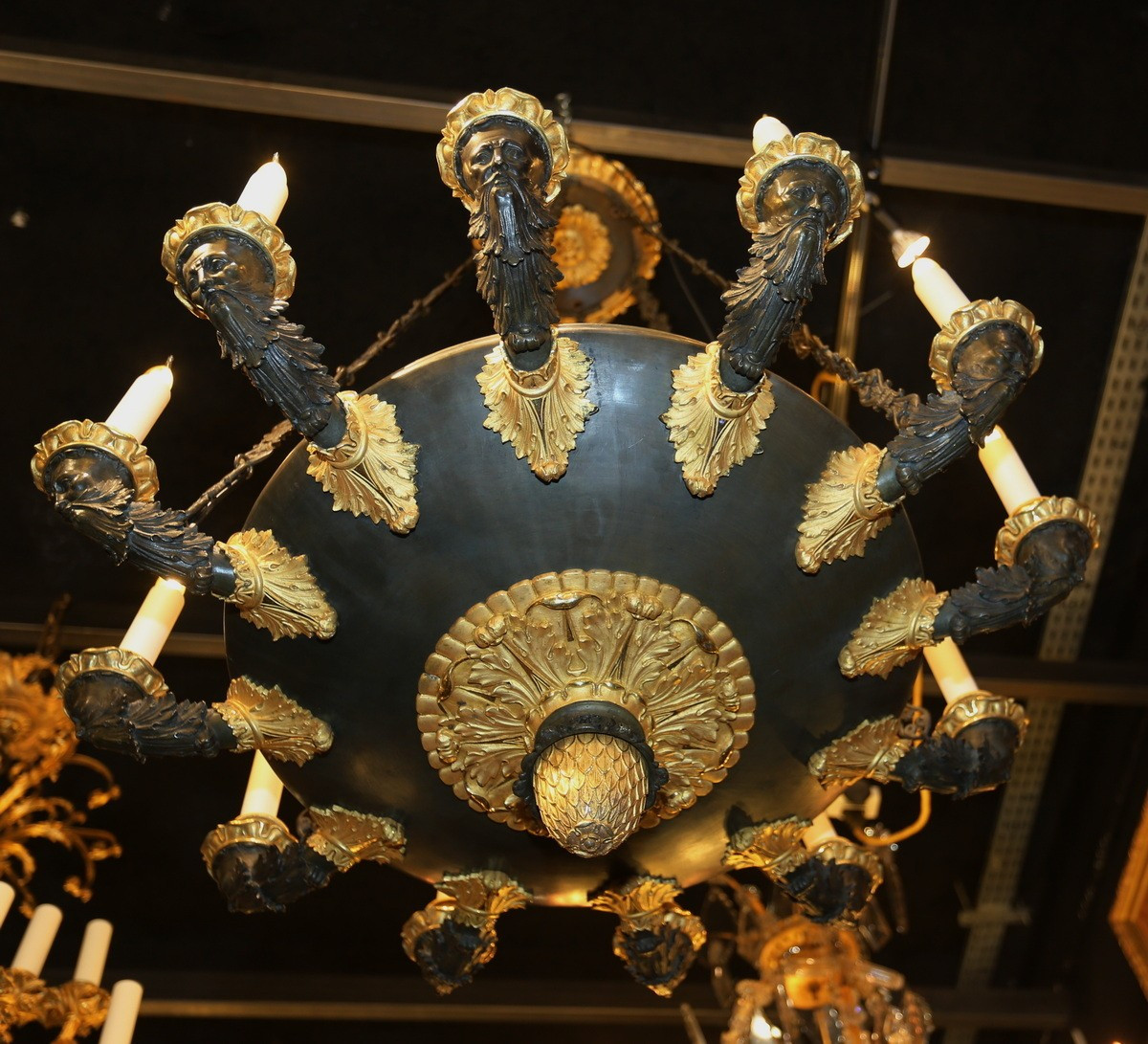 Empire Period Chandelier With 12 Lights In Gilt And Patinated Bronze.-photo-3