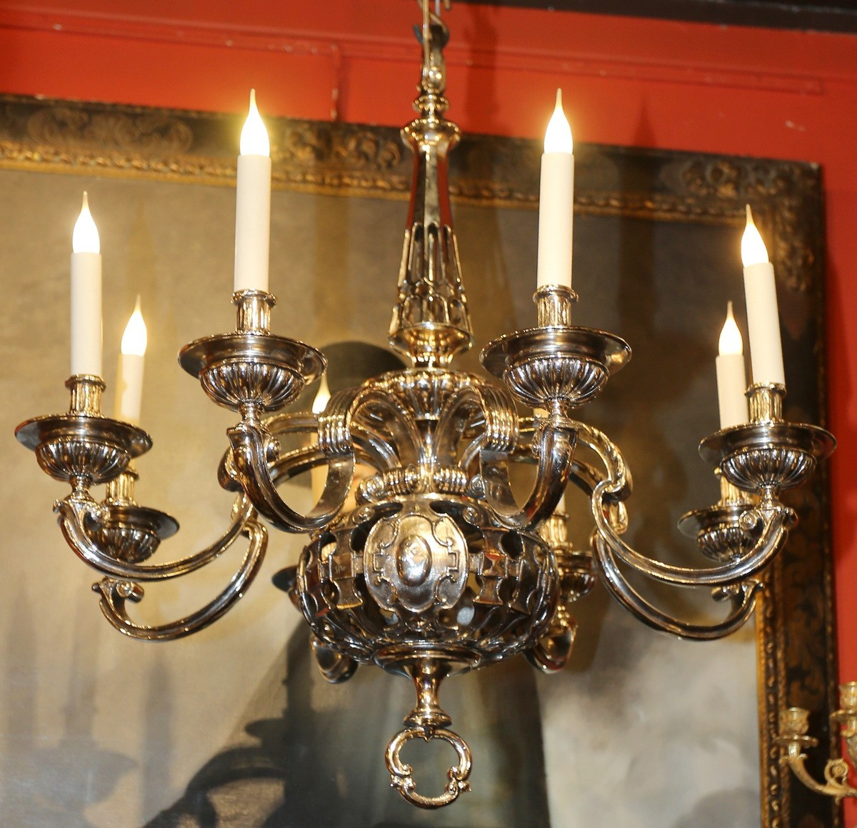 Lustre en bronze nickelé, de style Louis XIV, à 8 bras de lumière, époque fin XIXème