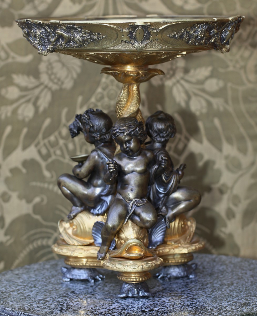 Auguste DELAFONTAINE 1813-1892, coupe centre de table en bronze.-photo-3