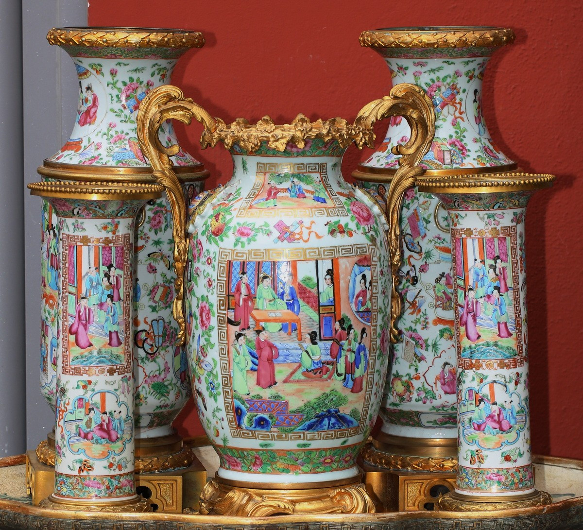 5-piece Canton Porcelain Dinner Service From The Late 19th Century, Gilt Bronze Mount.