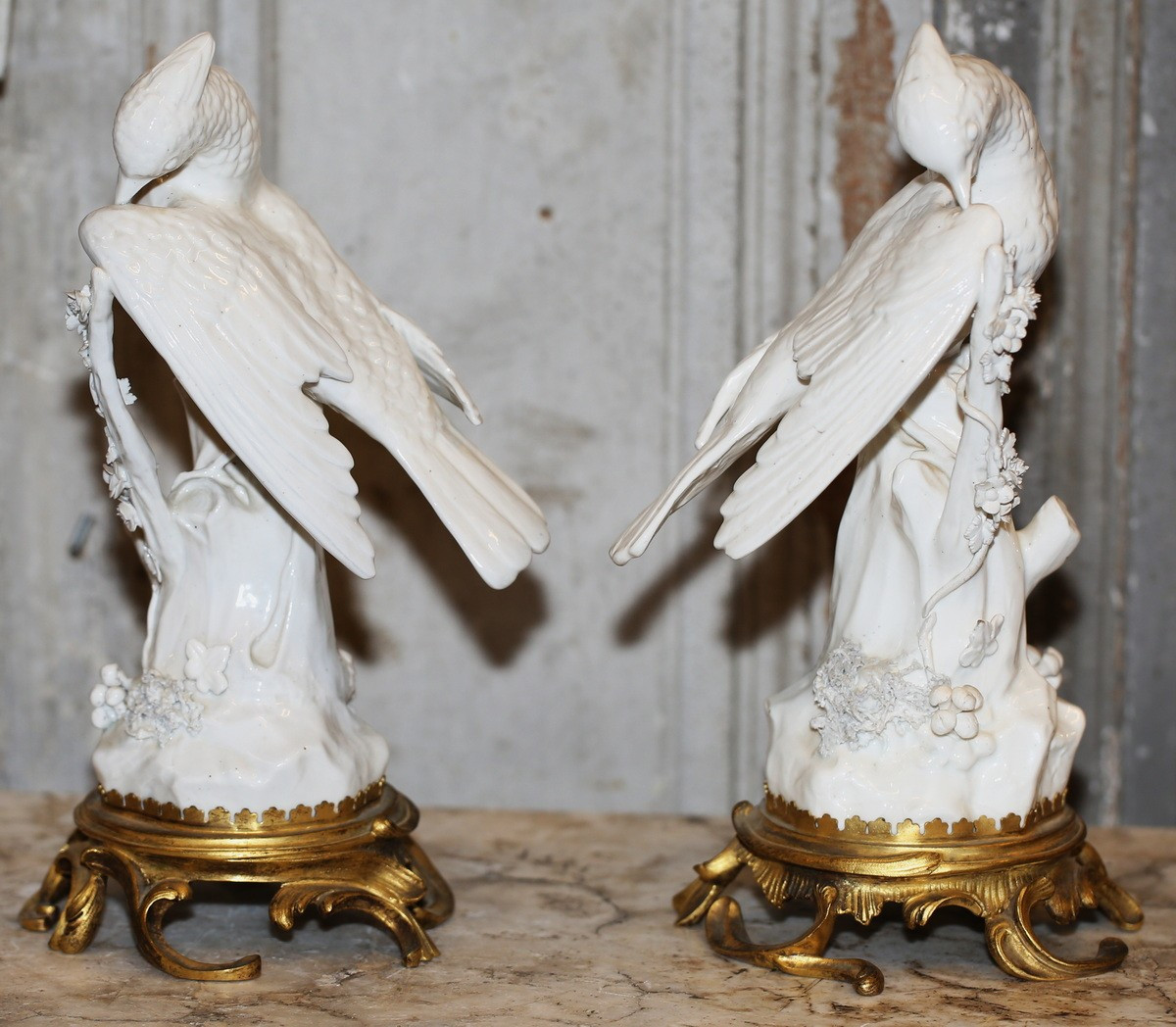 Pair Of Meissen-style White Porcelain Birds Perched On Branches, 19th Century-photo-3