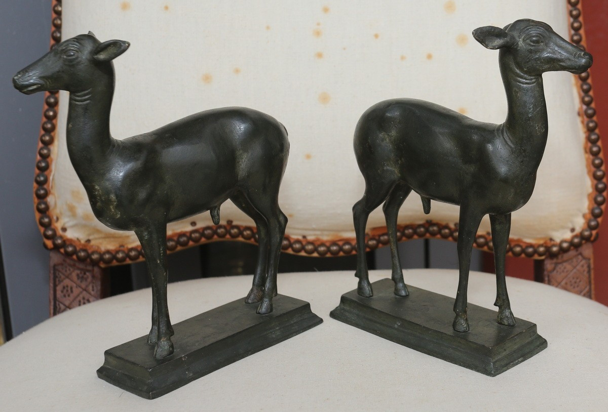 Italie XIXème, paire de biches en bronze,  les modèles de la villa des Papyrus à Herculanum.-photo-1