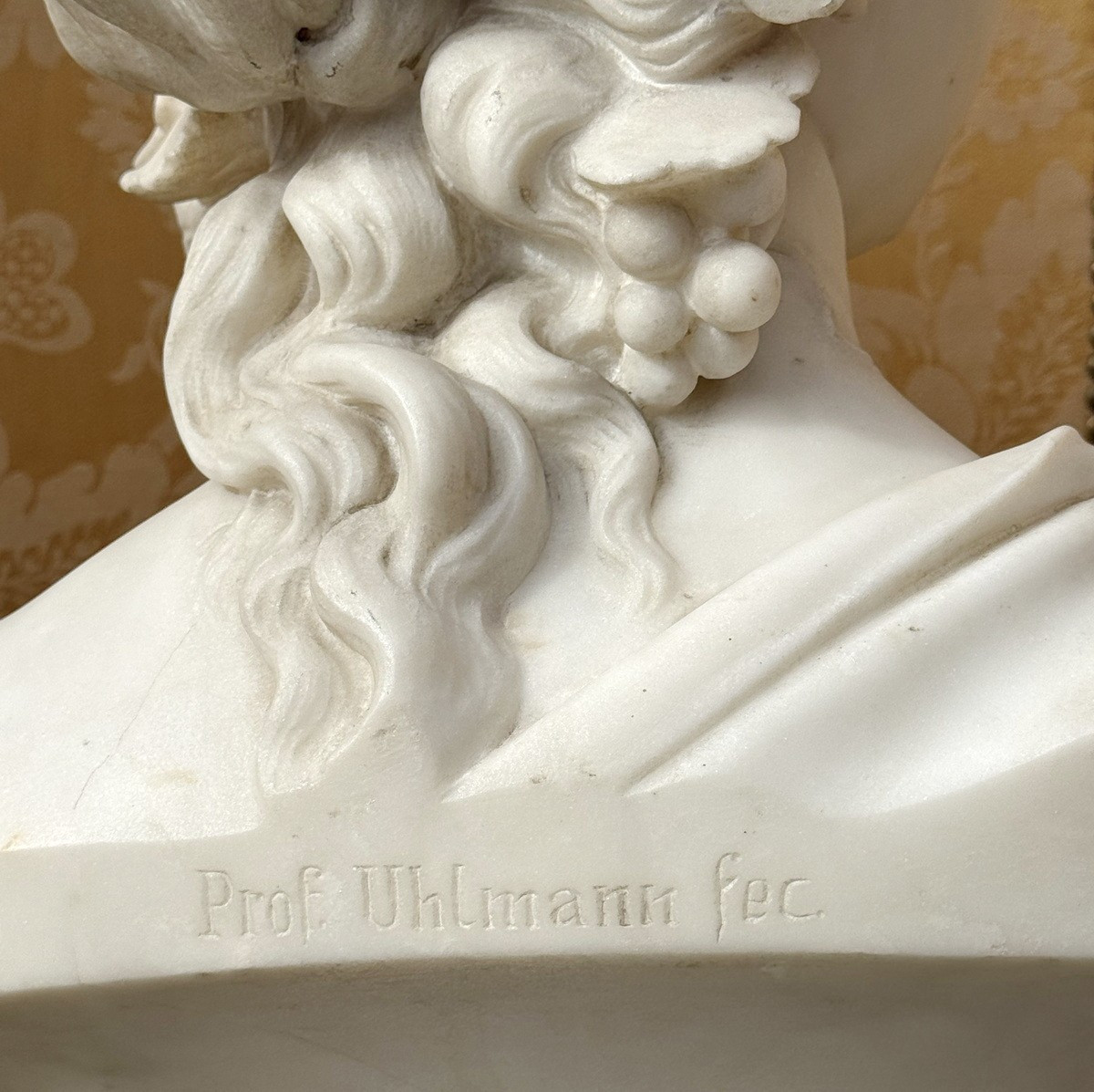 Waldemar Uhlmann 1840-1896, Young Woman As Bacchante, White Marble Bust.-photo-1