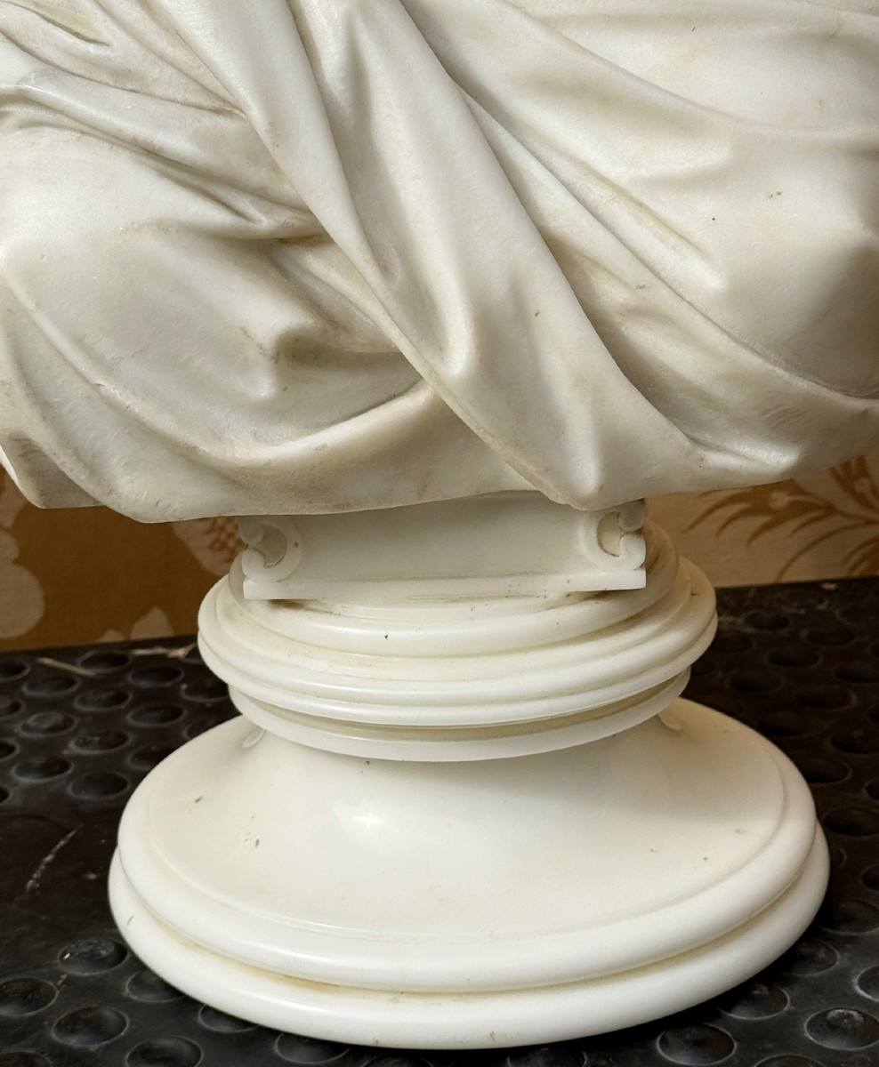 Waldemar Uhlmann 1840-1896, Young Woman As Bacchante, White Marble Bust.-photo-2