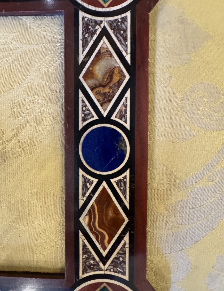 Florence, 19th Century; Hardstone Frame With Lapis And Malachite Inlay.-photo-3