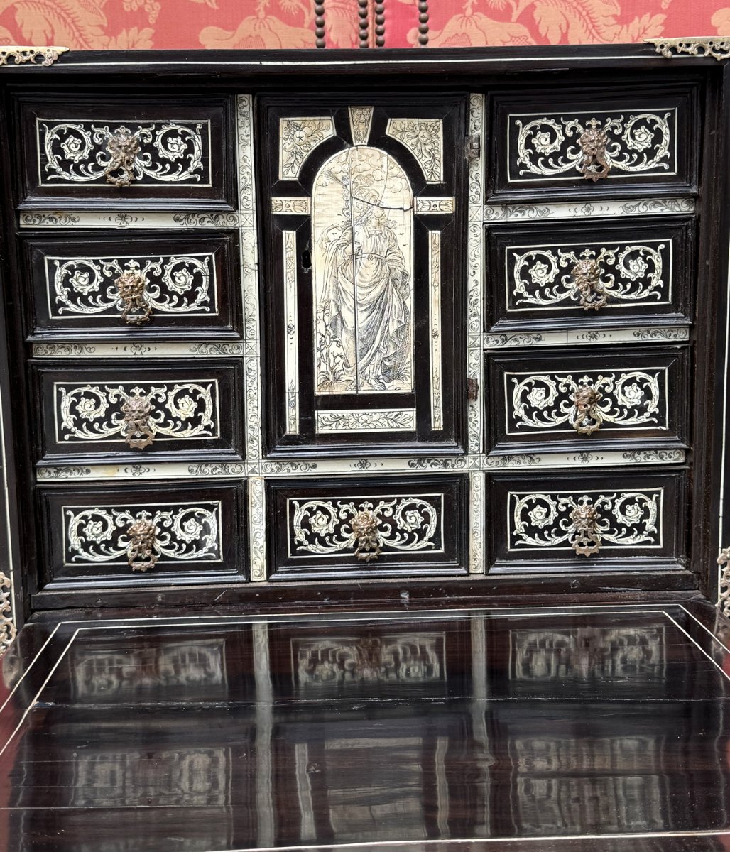 Late 17th-century Italy; A Small Cabinet Made Of Ivory And Ebony Veneer, With A Drop-down Lid.-photo-3