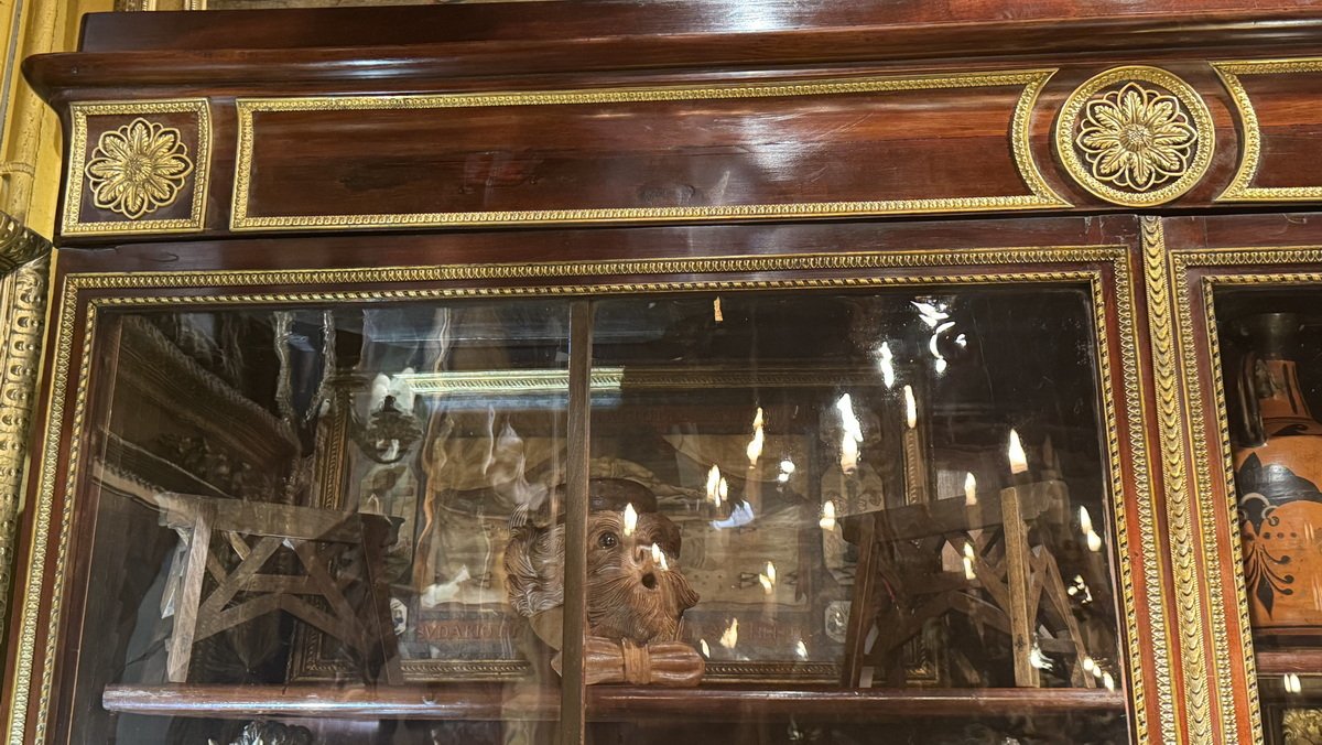Bibliothèque vitrée 2 corps, époque début XIXème, acajou, riche ornementation bronzes dorés.-photo-1