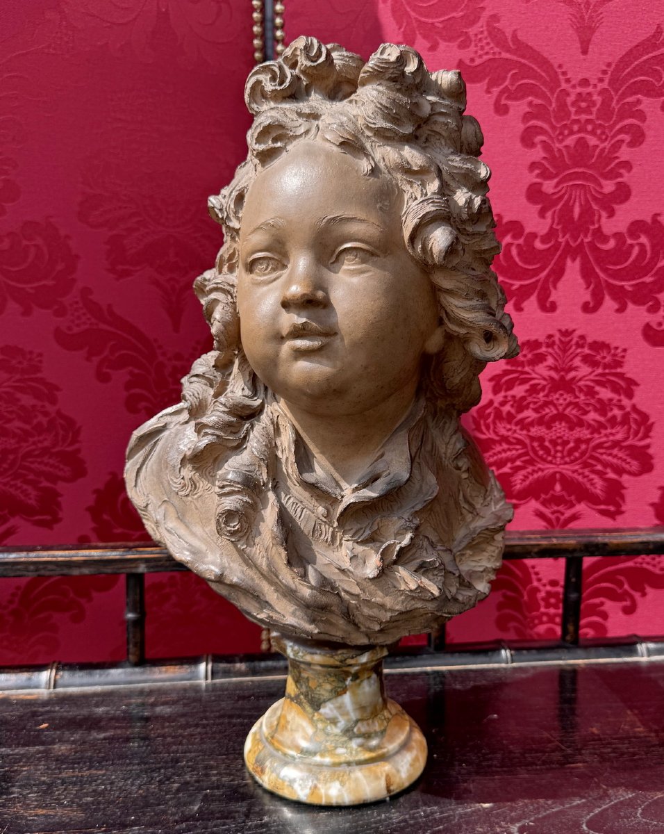 Fernando Ciancianaini dit CIAN 1889-1954 buste d'enfant style Louis XIV en terre cuite.