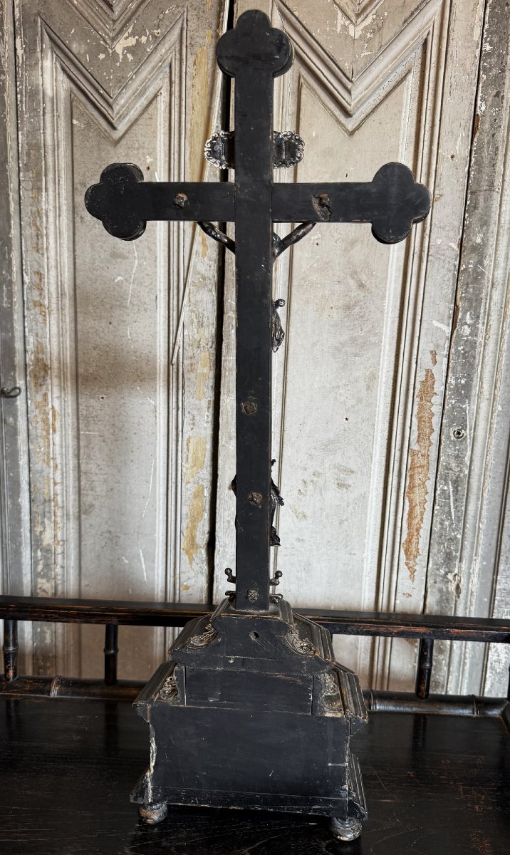 Basel, Ca. 1730; A Crucifix Made Of Silver And Blackened Wood In The Shape Of A Reliquary.-photo-2