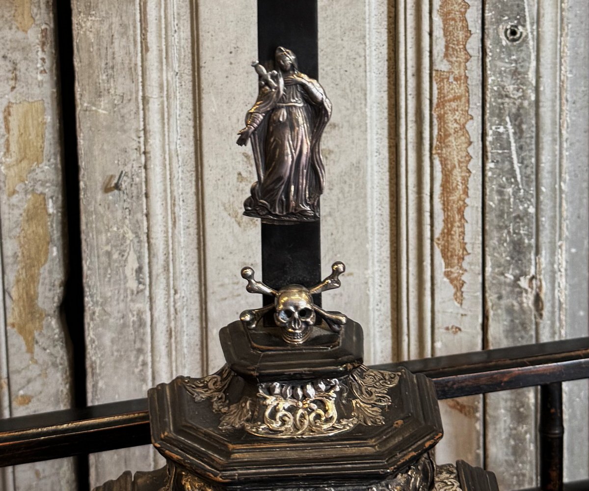 Basel, Ca. 1730; A Crucifix Made Of Silver And Blackened Wood In The Shape Of A Reliquary.-photo-3