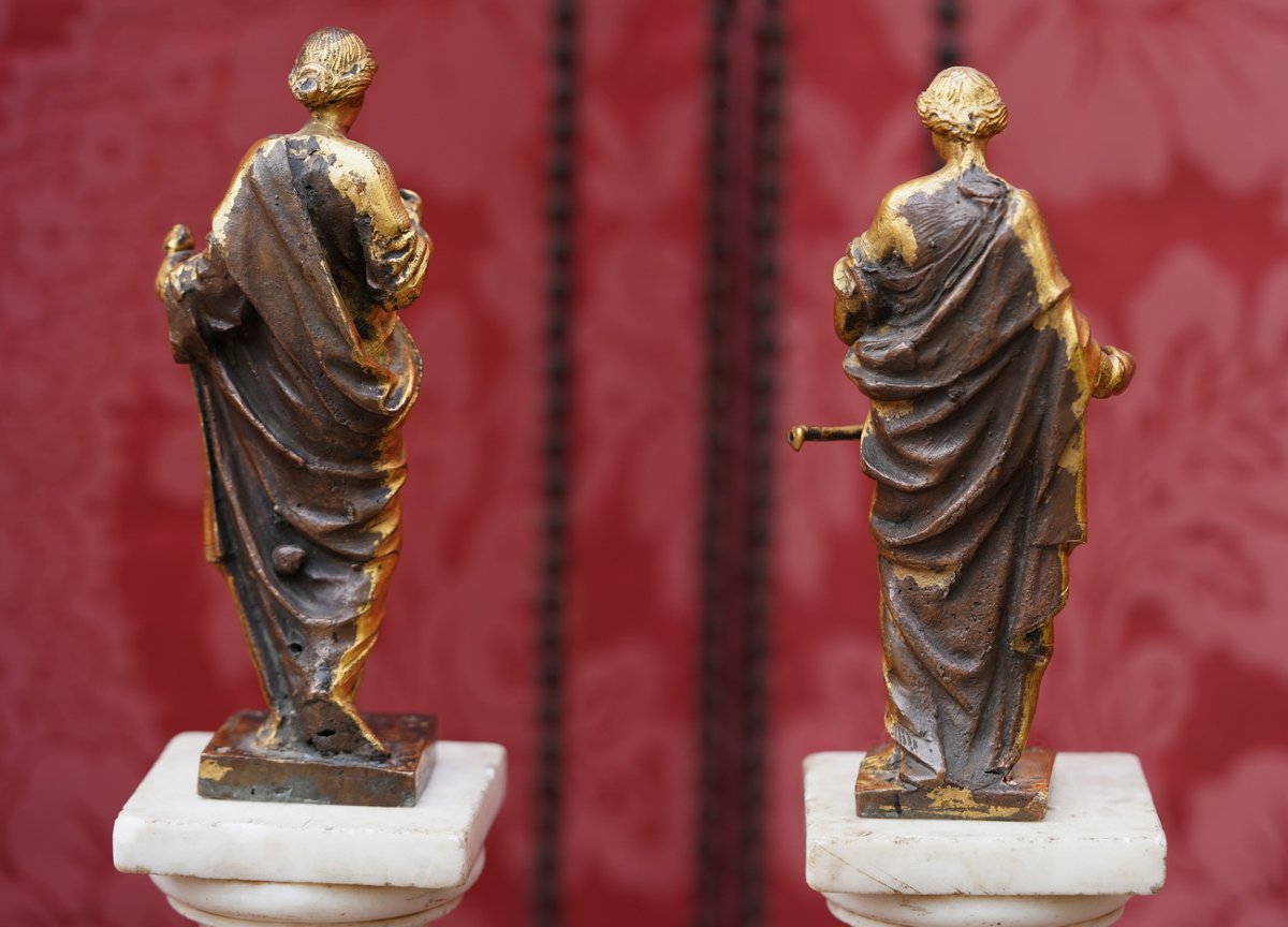 Italy, 17th Century: A Pair Of Bronze Sculptures Depicting Justice And A Vestal Virgin, Gilded Bronze, Mounted On Columns.-photo-3