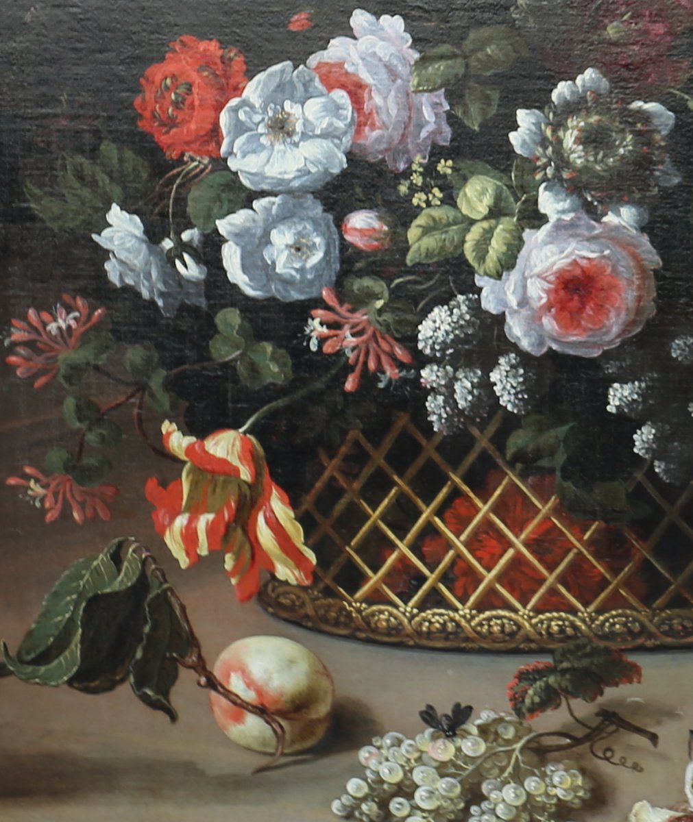 Pierre Nicolas Huilliot 1674-1751 Attribué à, Nature Morte Aux Fleurs Et Cochons d'Inde .-photo-2