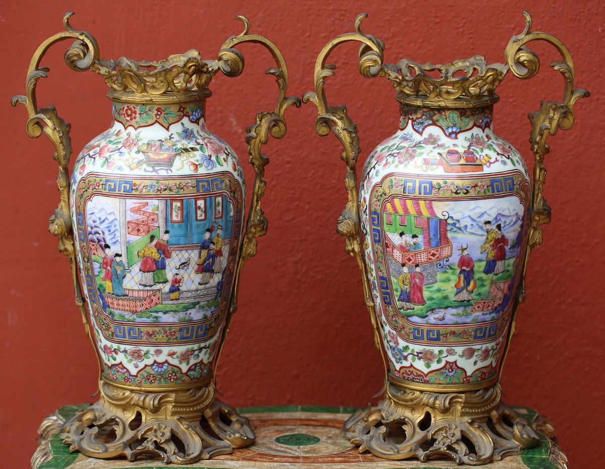 Pair Of Canton Vases, Gilt Bronze Frame Nineteenth Time-photo-2