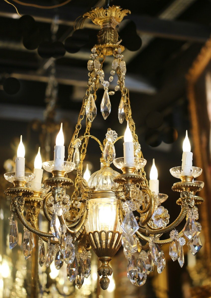 Lustre suspension d'époque fin XIXème et de style Louis XVI en bronze doré et cristal.