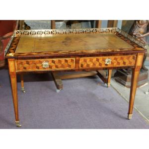 Louis XVI Period Flat Desk, Two Pulls And Two Belt Drawers.