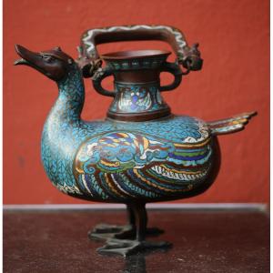 Japon époque Meiji, Vase Archaïsant En Forme De Canard En Bronze Et émaux Champlevés 