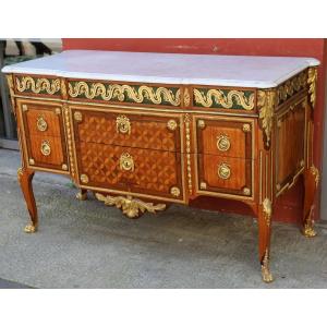 Commode De Style Transition Vers 1840, Château De Ferrière, Collection Rothschild.