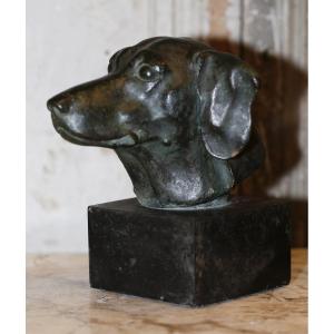 Lucien VALSUANI 1906-1975 tête de chien Teckel, bronze à la cire perdue patine brune.