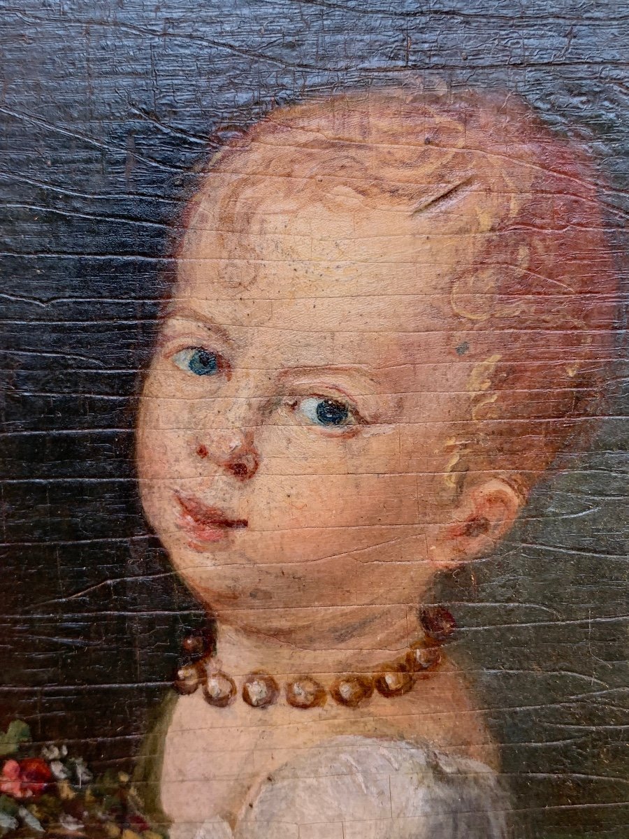 Portrait d'enfant au collier de perles-photo-3