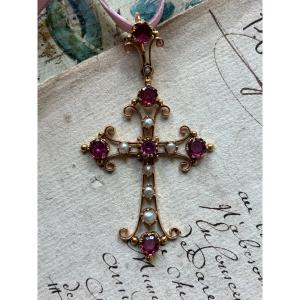 Croix « Mistralienne »