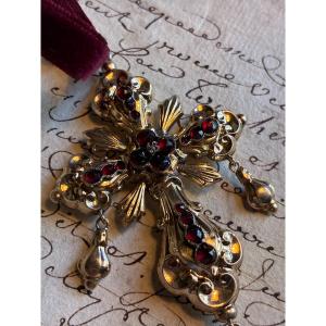Cross-shaped Pendant With Garnets
