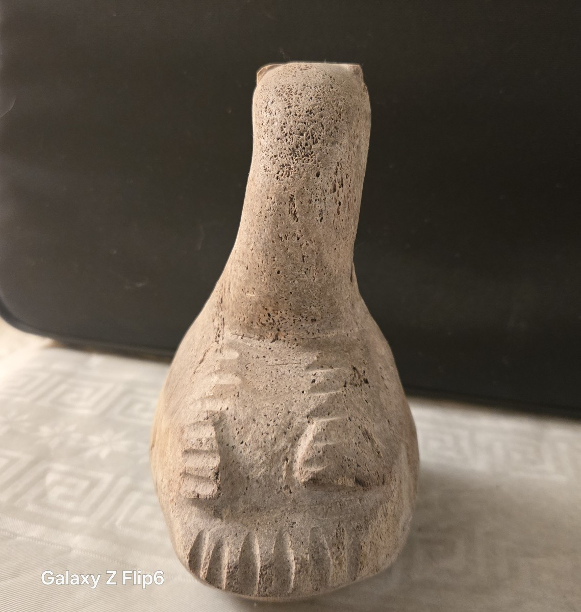 Art Inuit  Os sculpté -photo-1