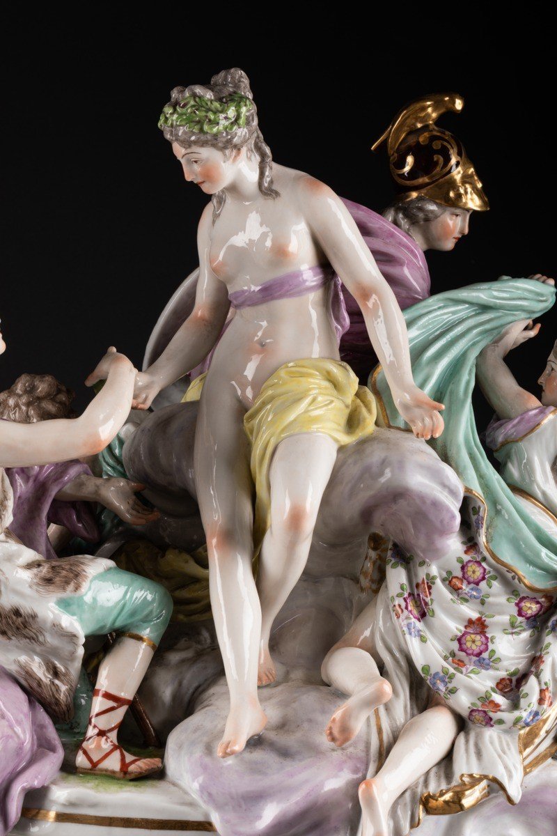 Porcelain Group On A Louis XV Style Gilt Bronze Base-photo-2