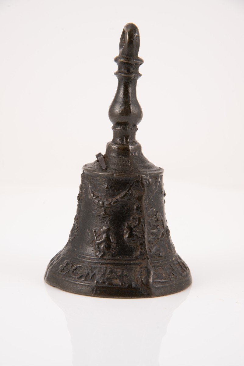 Cloche à Main Ou Cloche, « De Malinas ». Bronze. XVIe Siècle. -photo-1