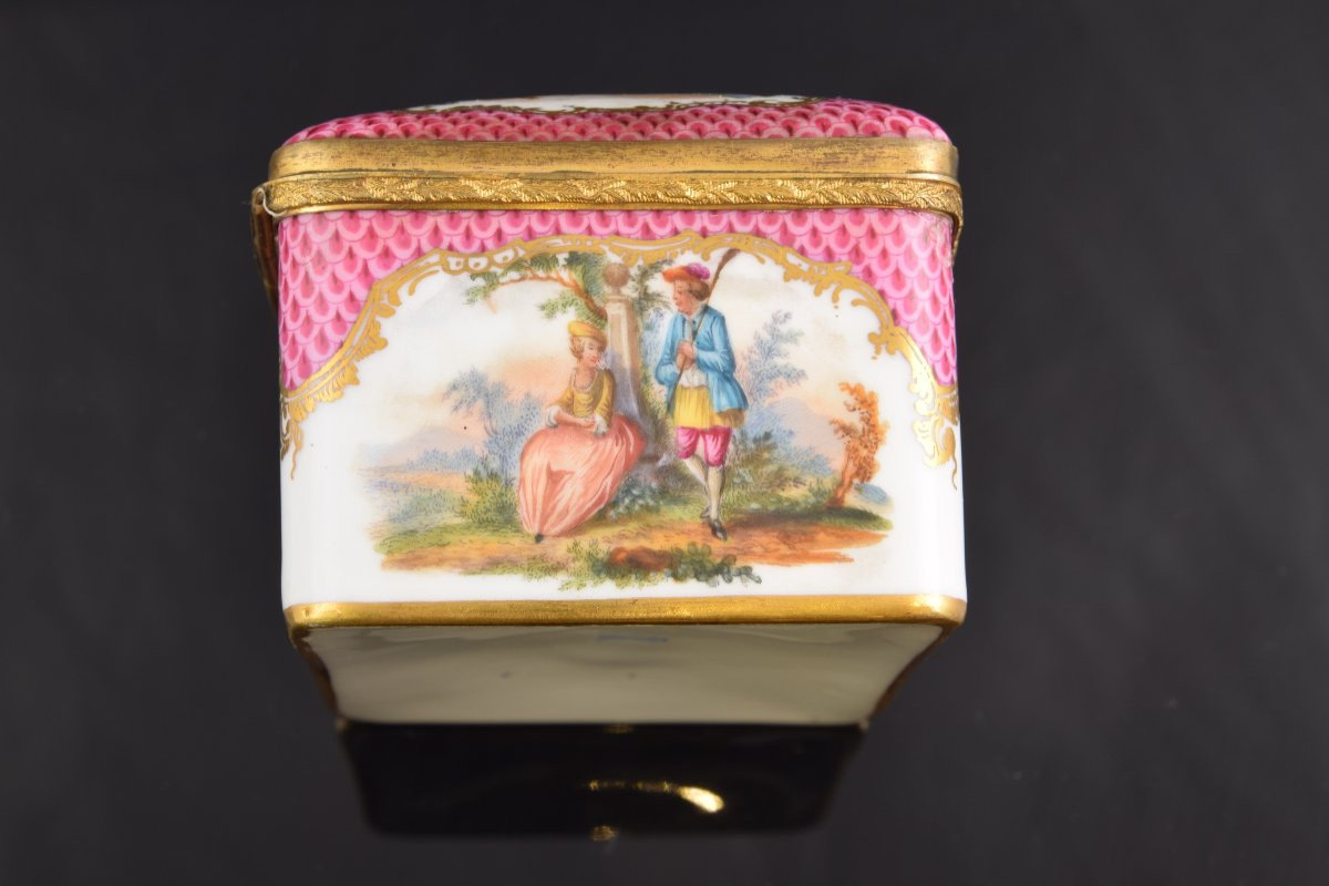 Box. Glazed Porcelain. Potschappel-dresden, Germany, 19th Century. -photo-7