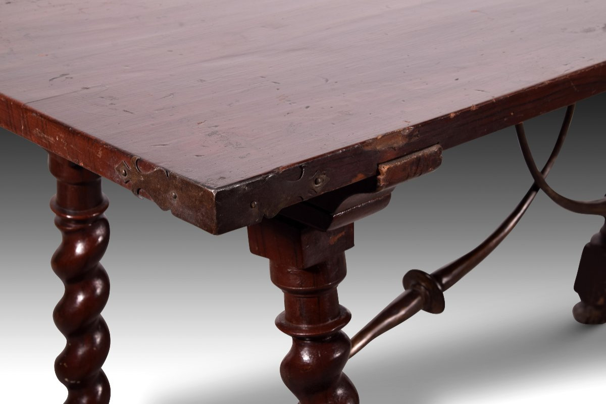 Bargueñera Table With Solomonic Legs. Pine And Beech Wood, Iron. 18th Century. -photo-4