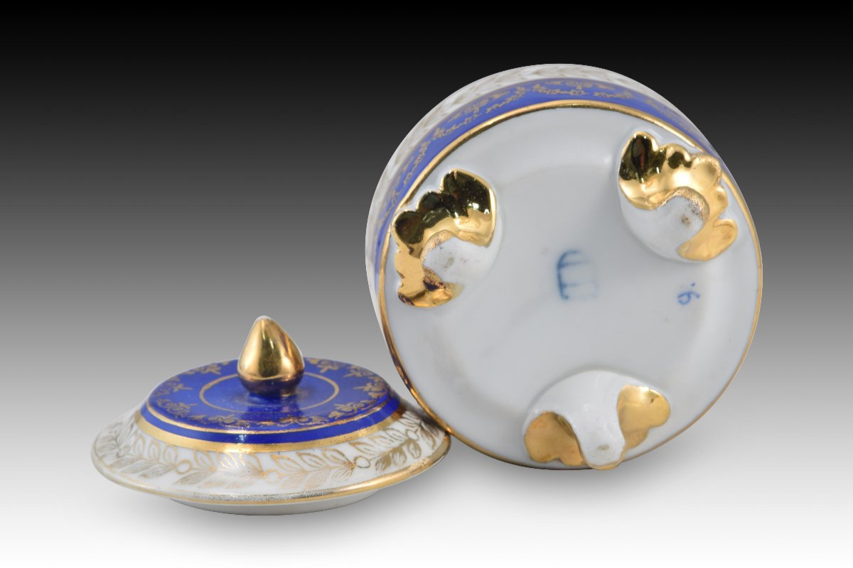 Coffee Set. Enameled Porcelain. Royal Vienna, Austria, Early 20th Century. -photo-1