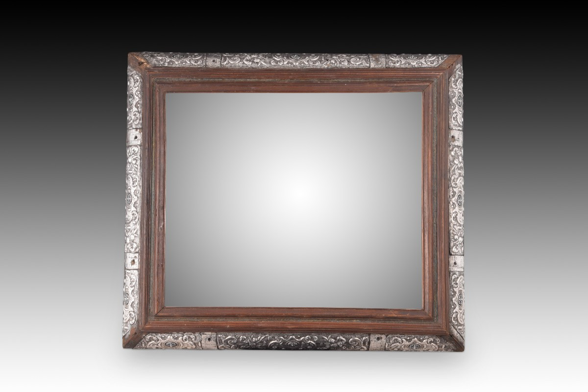 Mirror With Cabochon Frame. Silver, Enamel, Wood, Stucco, Etc. Mexican School, 17th Century.  
