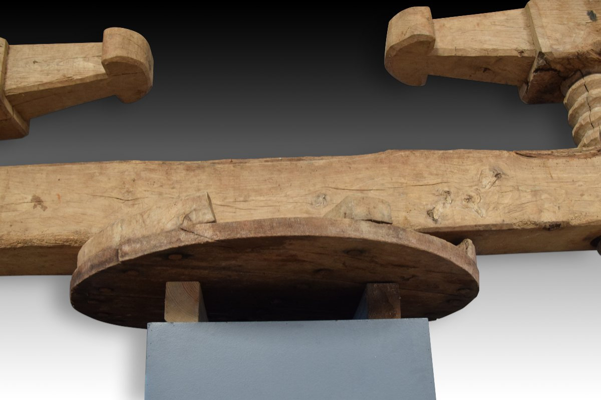 Wine Press. Wood, Metal. Spain, Circa 1800. -photo-3