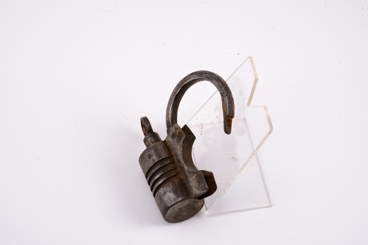 Collection Of Keys With Padlocks. Wrought Iron, From The 17th To The 19th Century.  -photo-8