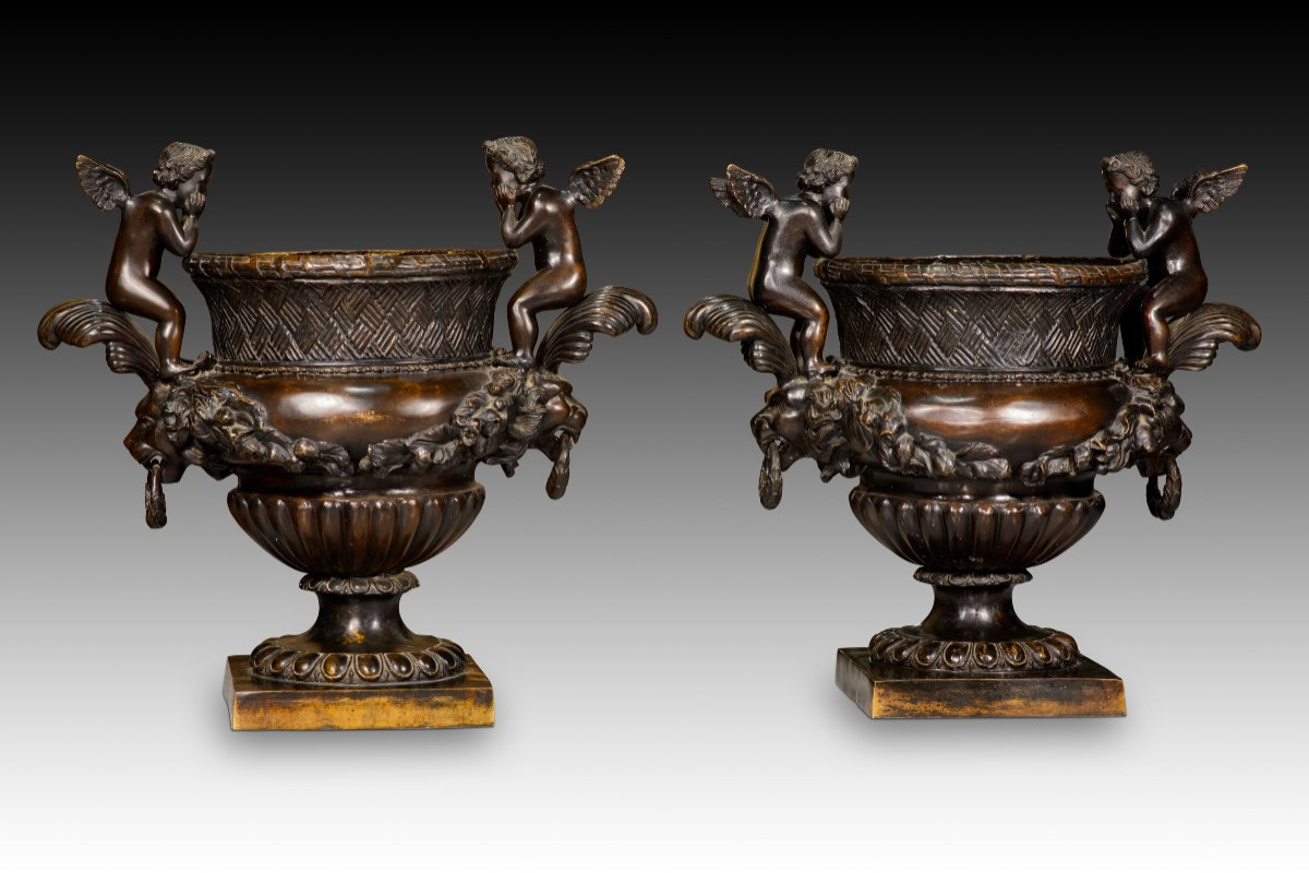  Paire De Coupes. Bronze. 20e Siècle, d'Après Claude Ballin l'Ancien. 