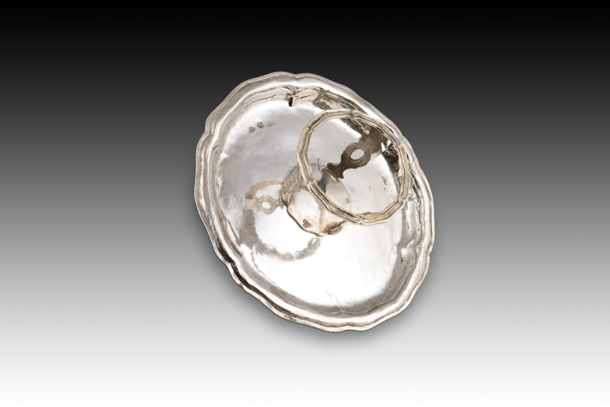 Mancerina. Silver In Its Color. Sanchez Soto, Cristóbal. Cordoba, Spain, 1779.  -photo-4