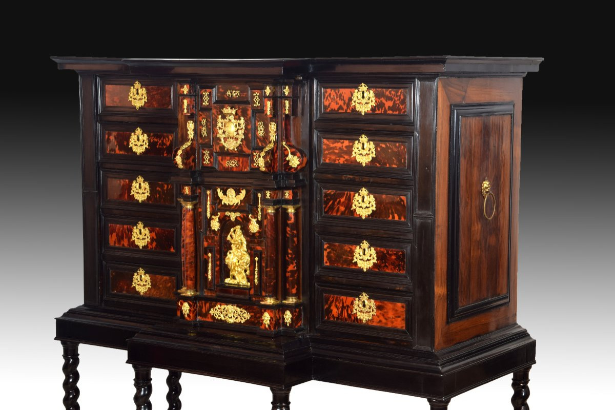 Italian-style Chest Of Drawers, 18th Century. Carey, Wood And Gilt Bronze. Open Wooden Desk...-photo-4