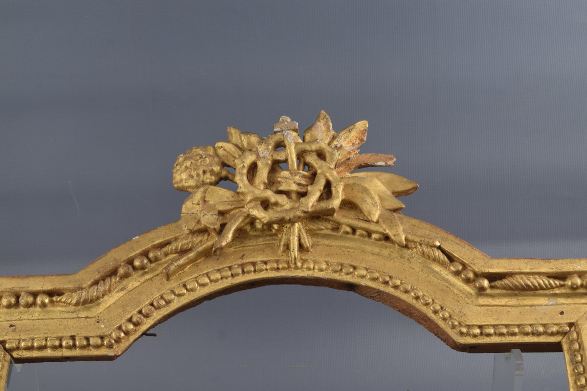 Frame. Carved And Gilded Wood. 18th Century.  -photo-3