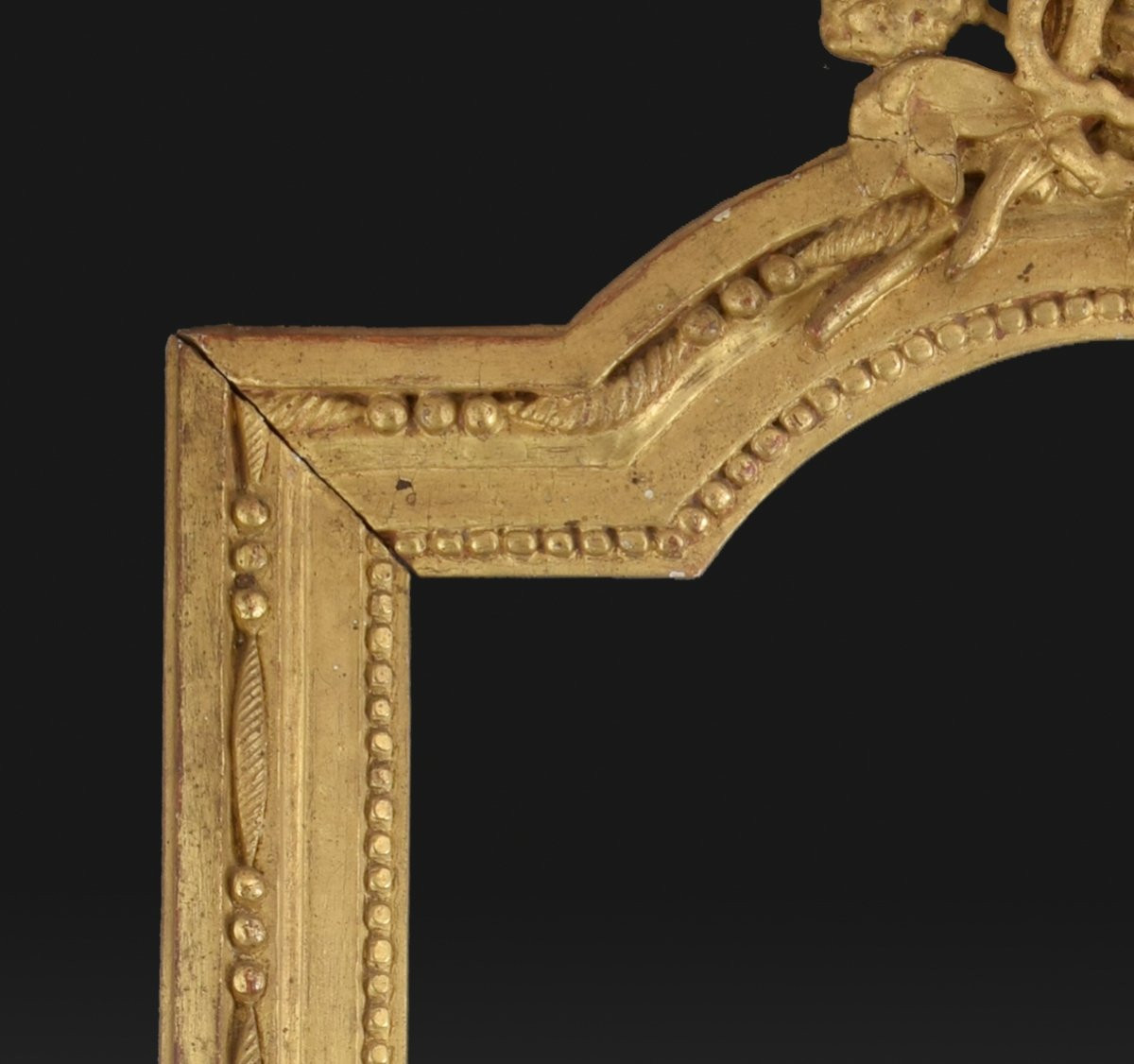 Frame. Carved And Gilded Wood. 18th Century.  -photo-2