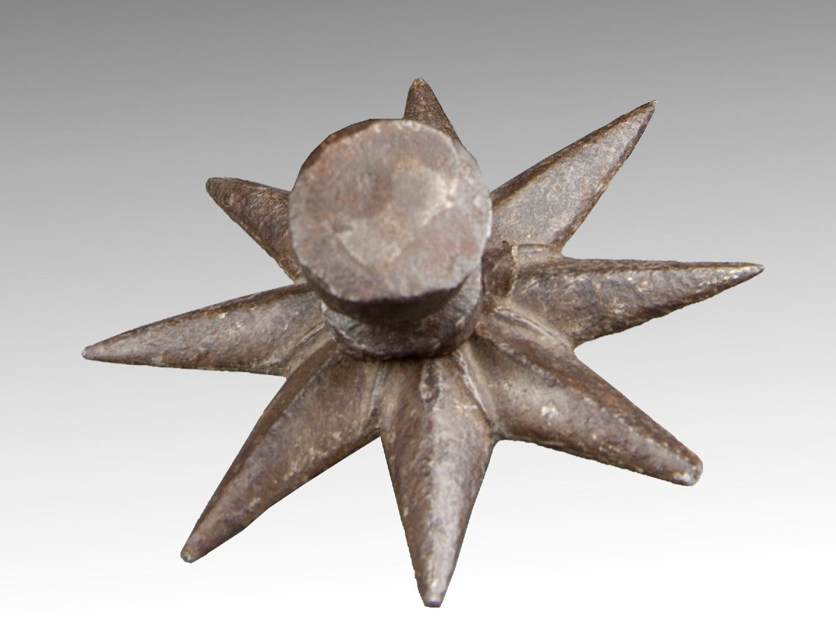 Dog-shaped Door Knocker. Wrought Iron. Spanish School, 15th Century.  -photo-3
