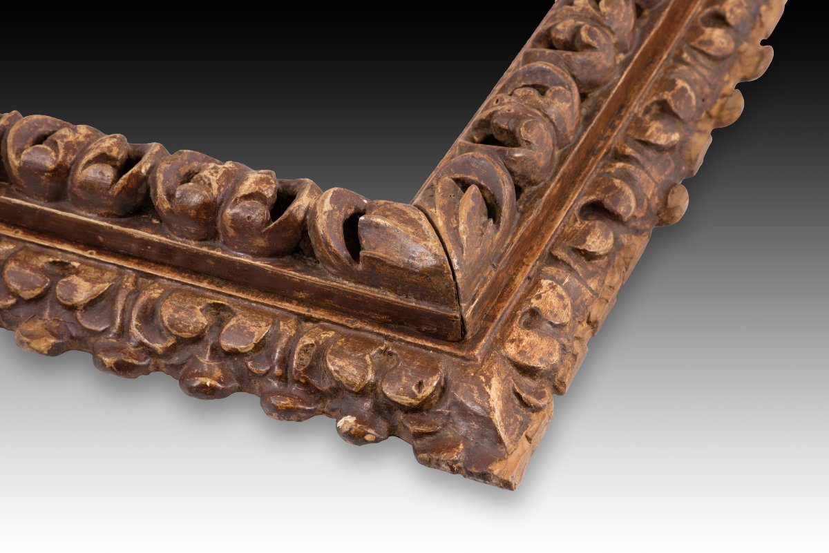 Frame. Carved Wood. 18th Century. -photo-2