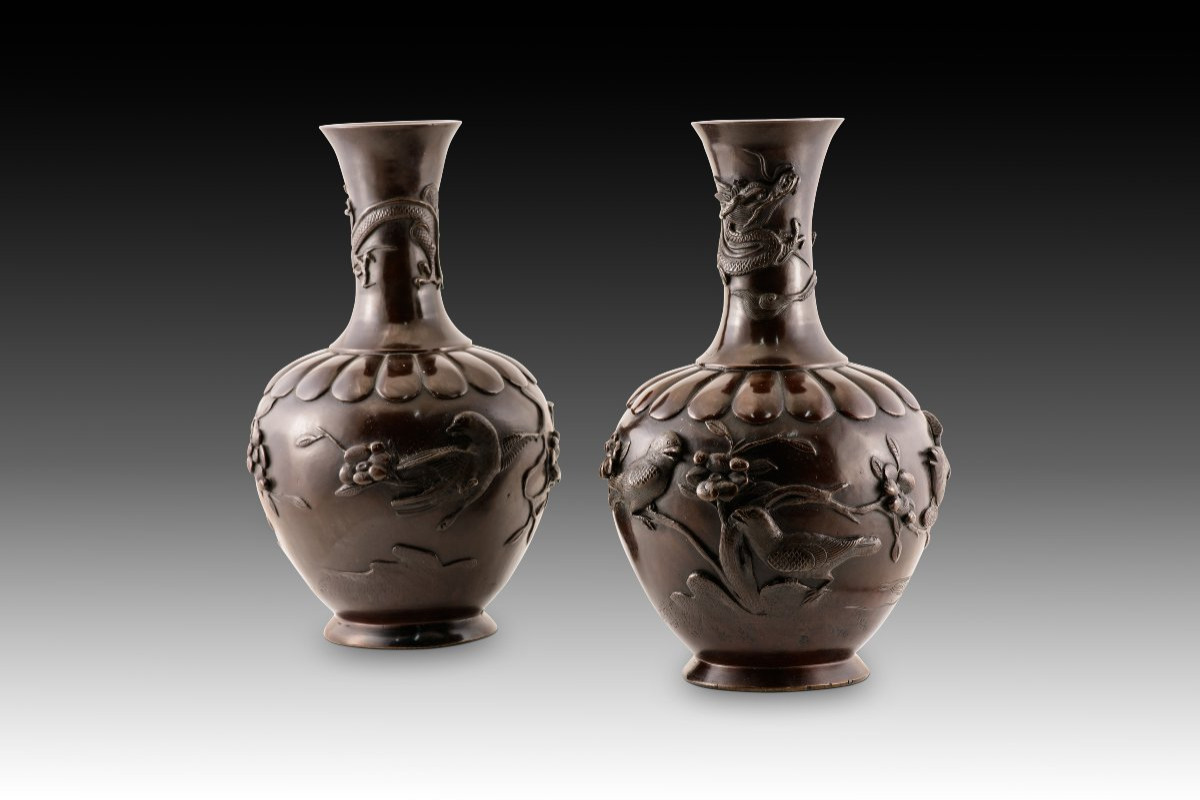 Pair Of Vases. Bronze. Japan, Meiji Period (1868-1912). -photo-2