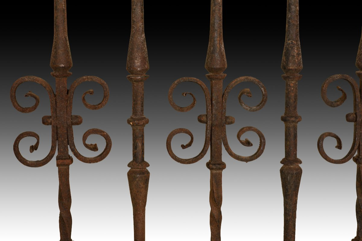 Pair Of Railings. Wrought Iron. Segovia, 16th Century.  -photo-3