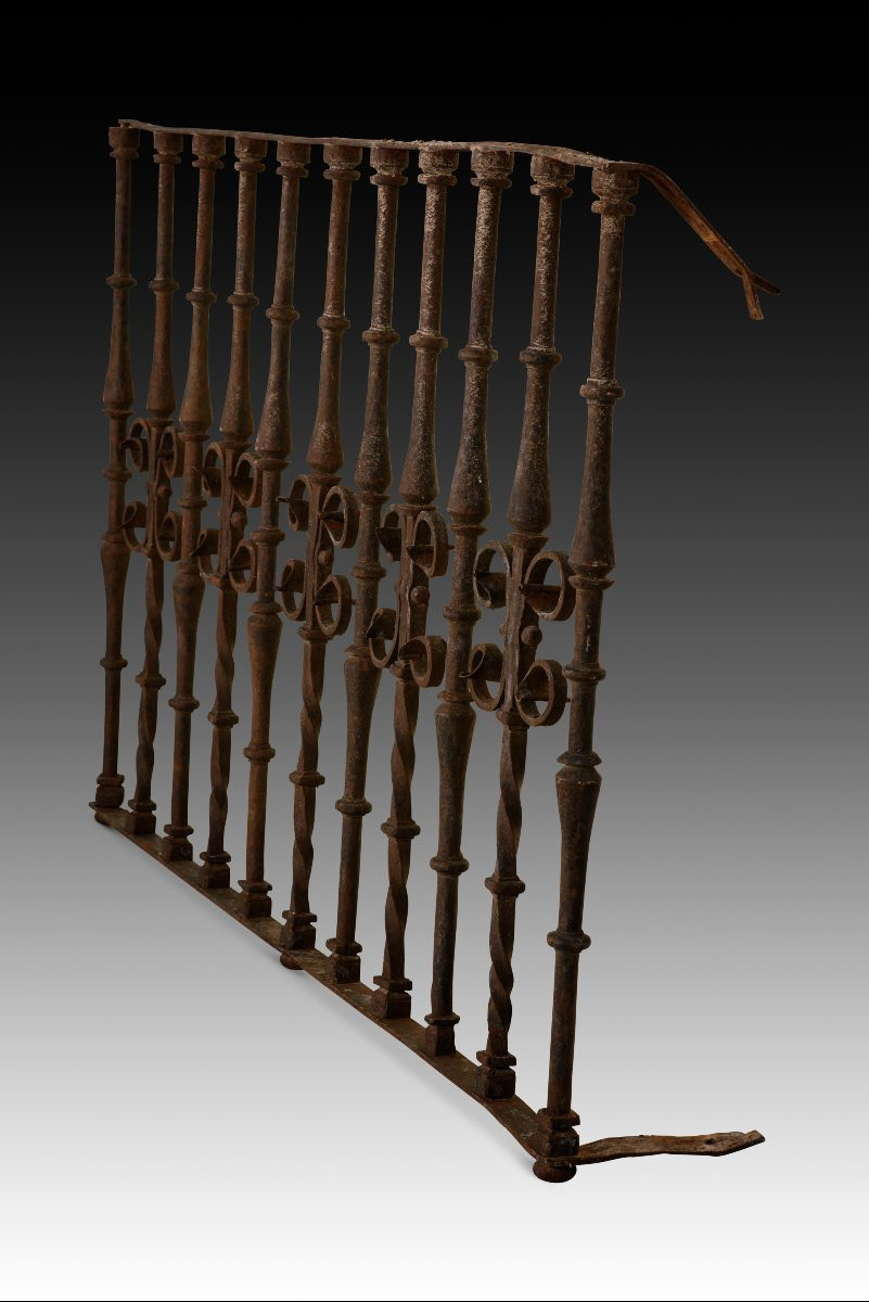 Pair Of Railings. Wrought Iron. Segovia, 16th Century.  -photo-4