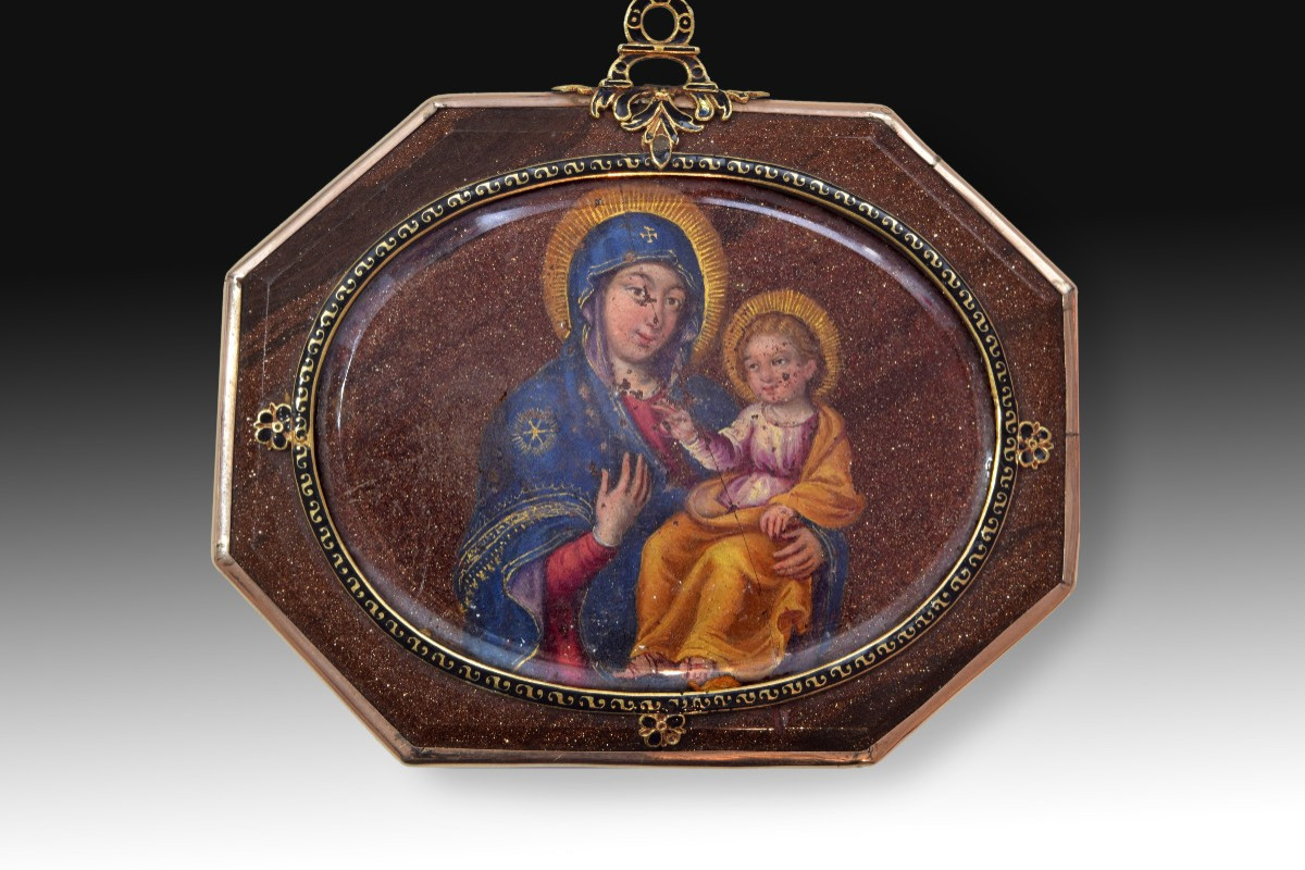 Devotional Pendant Or Reliquary. Oil Painting On Aventurine, Enamel, And Gold. Spain