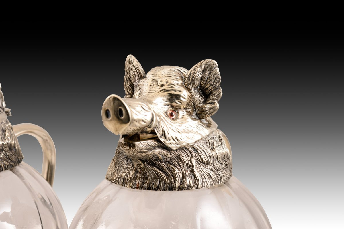  Pair Of Jugs, Wild Boars. Silver-plated Metal, Glass. Probably Spain, 20th Century.-photo-3