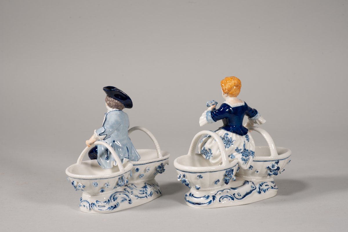 Pair Of Spice Racks. Glazed Porcelain. Meissen, Germany, (...) 19th Century.-photo-3