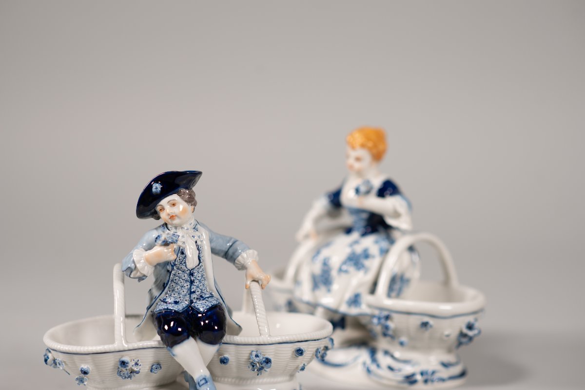 Pair Of Spice Racks. Glazed Porcelain. Meissen, Germany, (...) 19th Century.-photo-6