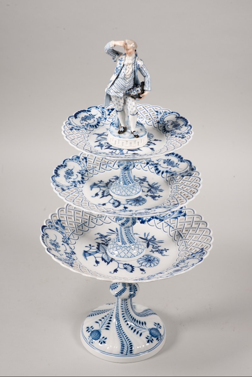 Pièce maîtresse. Porcelaine émaillée. Meissen, Allemagne, probablement seconde moitié du XIXe -photo-7