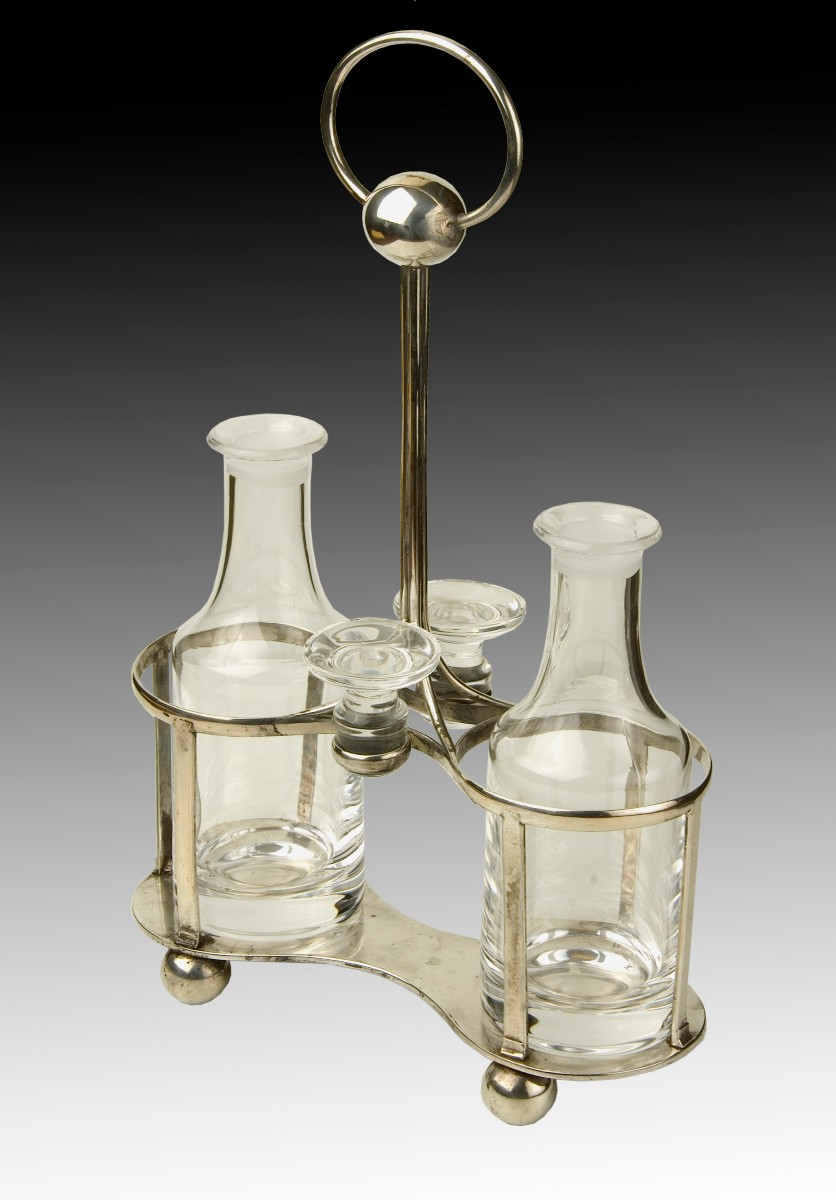  Vinegar Makers' Convoy. Contrast By García Calvo, Valladolid, 1900. With Hallmarks. 